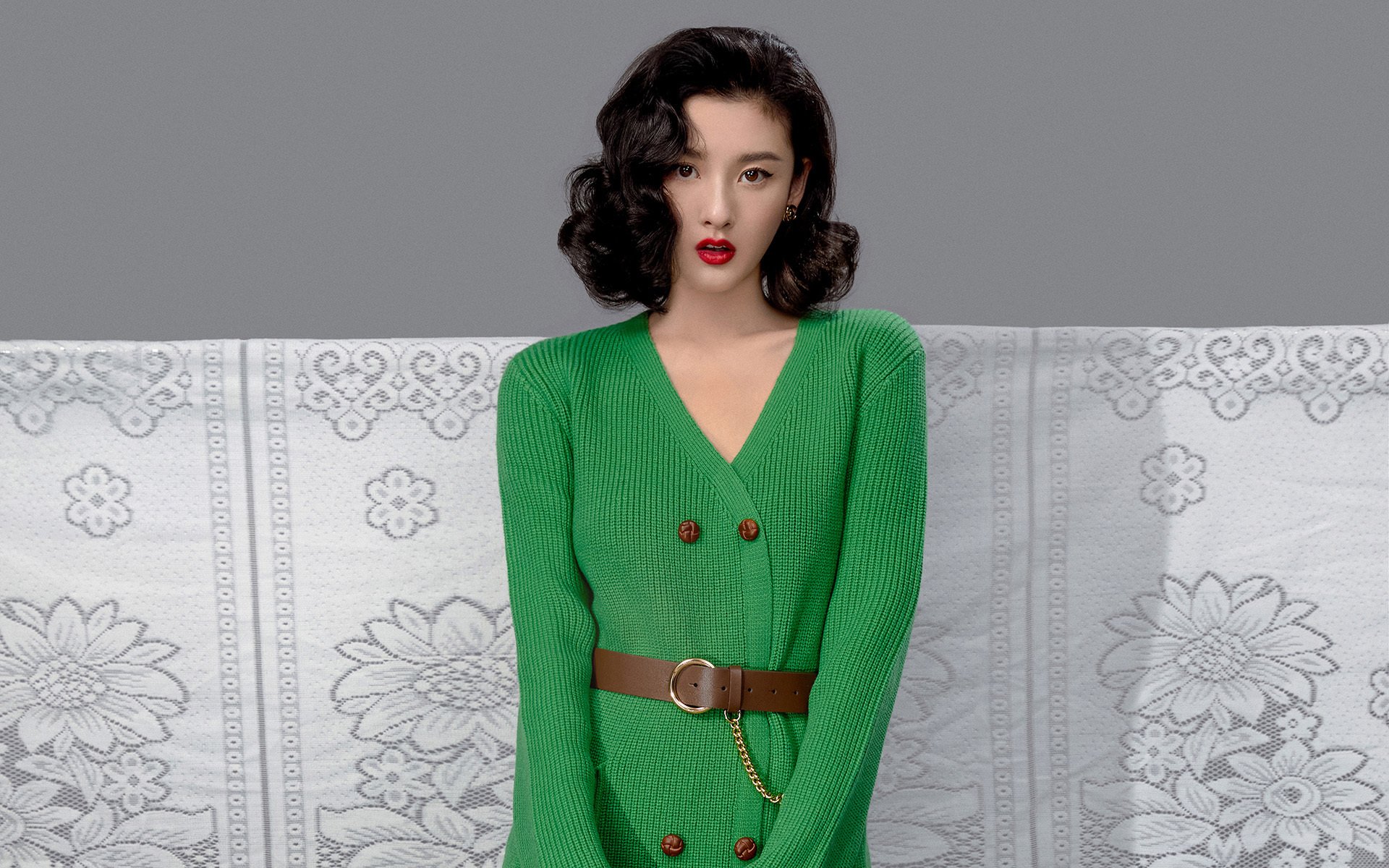 双线奏凯，英格兰铁骑踏破红龙阵，魔笛成奏效之笔